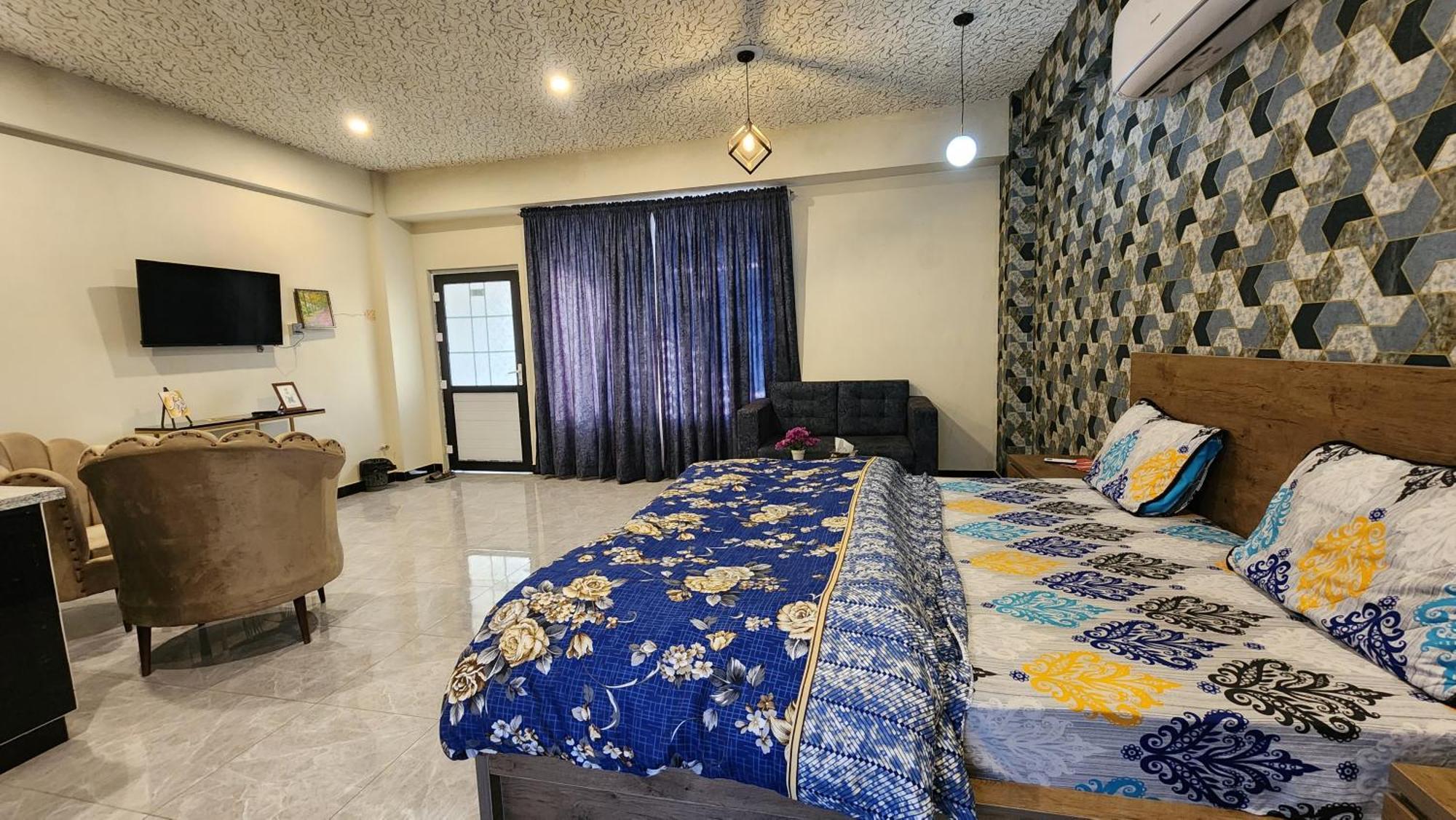 Motorway Majesty Suites Islamabad - Near Islamabad International Airport And Motorway Экстерьер фото