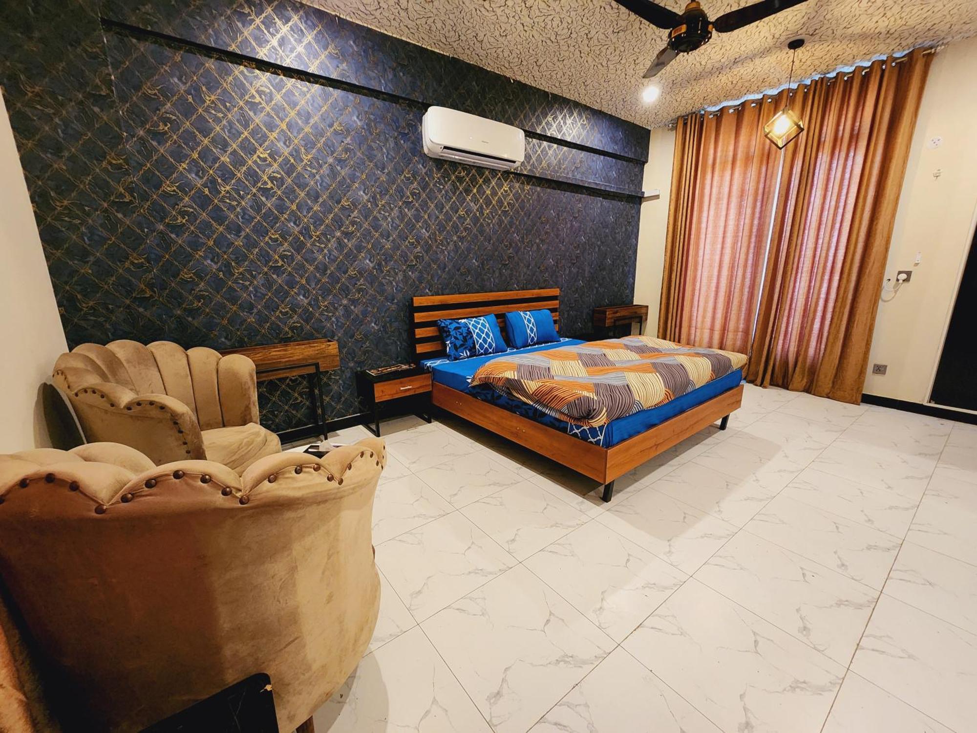 Motorway Majesty Suites Islamabad - Near Islamabad International Airport And Motorway Номер фото